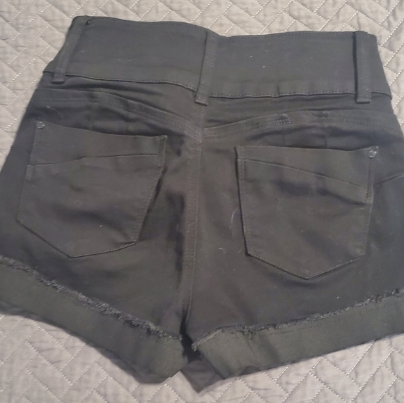 Shorts - Picture 2 of 2